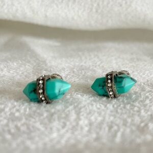CHLOÉ AND ISABEL Turquoise silver stud earrings